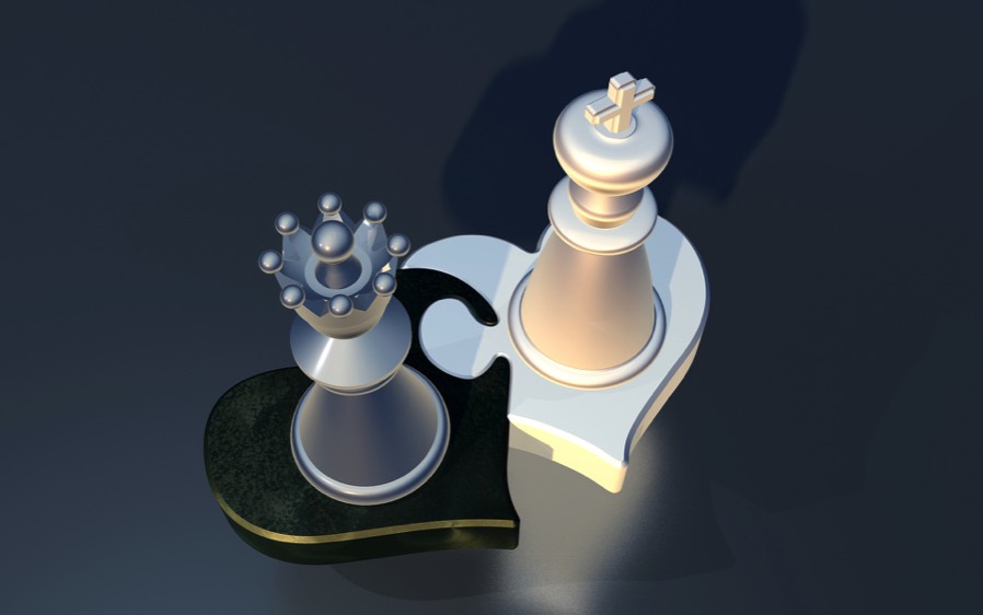 Chess pieces - Queen and King